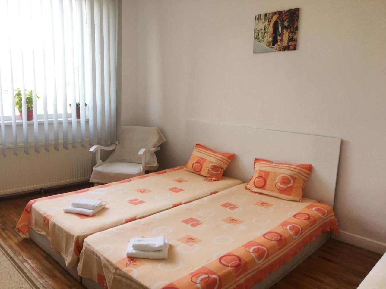 Отель Casa Salin Турда Экстерьер фото